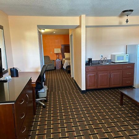 Stay Inn By Oyo Near I 80 Lincoln West エクステリア 写真